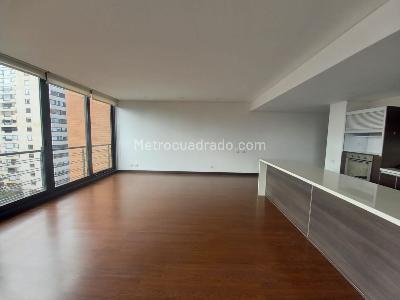 Apartamento de 3 alcobas en venta en Rosales Quinta Camacho, Bogotá, 157 m² · foto 6 de 16