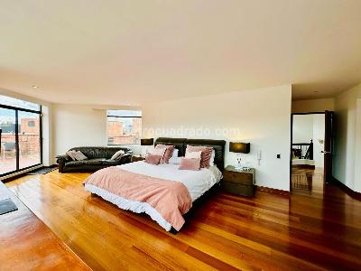 Apartamento de 5 alcobas en arriendo en San Patricio, Bogotá, 400 m² · foto 5 de 13