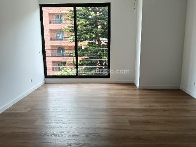 Apartamento de 3 alcobas en venta en Chico Navarra, Bogotá, 150 m² · foto 17 de 20