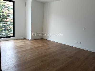 Apartamento de 3 alcobas en venta en Chico Navarra, Bogotá, 150 m² · foto 20 de 20