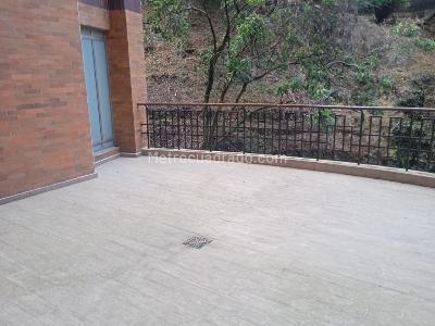 Apartamento de 4 alcobas en venta en Bosques De Alava, Bogotá, 397 m² · foto 6 de 17