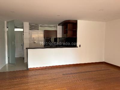 Apartamento en venta en Chico Navarra, Bogotá · foto 2 de 10