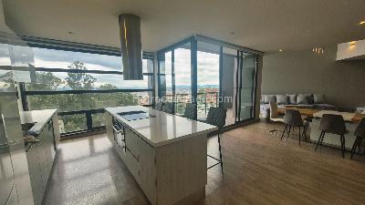 Apartamento de 3 alcobas en venta en Los Rosales, Bogotá, 246 m² · foto 11 de 20