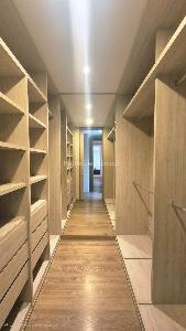 Apartamento de 3 alcobas en venta en Los Rosales, Bogotá, 246 m² · foto 4 de 20