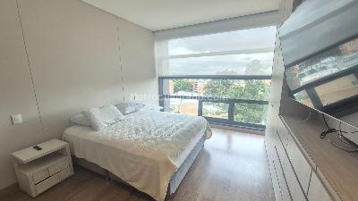 Apartamento de 3 alcobas en venta en Los Rosales, Bogotá, 246 m² · foto 5 de 20