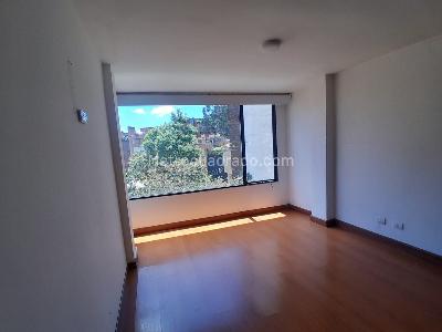 Apartamento en venta en Las Rosales, Bogotá · foto 10 de 16