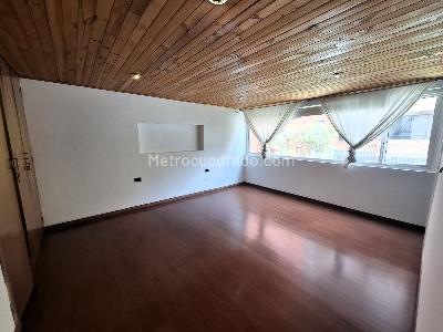 Casa de 4 alcobas en venta en Santa Barbara Oriental, Bogotá, 270 m² · foto 10 de 20