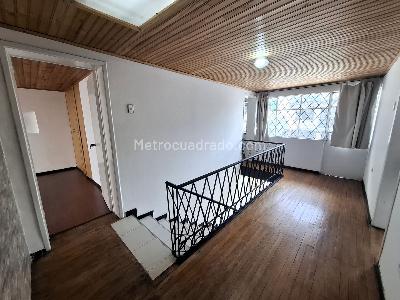 Casa de 4 alcobas en venta en Santa Barbara Oriental, Bogotá, 270 m² · foto 16 de 20