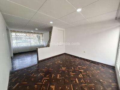 Casa de 4 alcobas en venta en Santa Barbara Oriental, Bogotá, 270 m² · foto 4 de 20