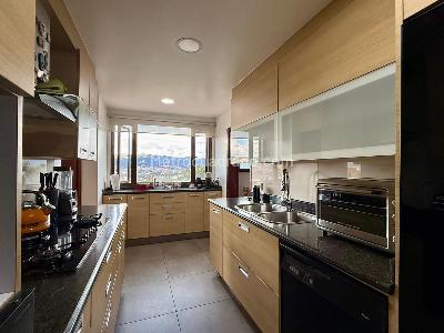 Apartamento de 5 alcobas en venta en Cerros De Suba, Bogotá, 435 m² · foto 3 de 18