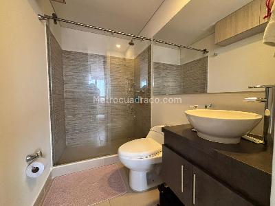 Apartaestudio en venta en Cedritos, Bogotá, 46 m² · foto 11 de 20