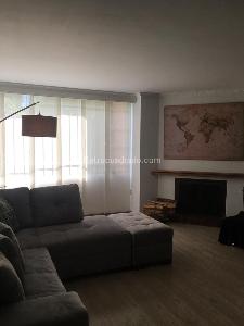 Apartamento en venta en Niza, Bogotá · foto 3 de 7