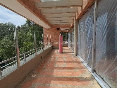 Apartamento en venta en Bosques Del Marques, Bogotá · foto 2 de 20
