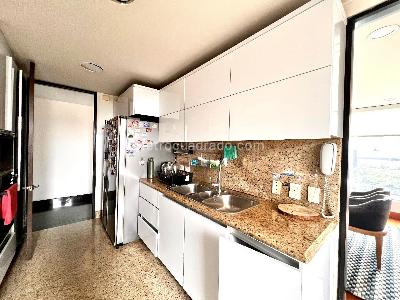 Apartamento de 3 alcobas en venta en Bosque Medina, Bogotá, 220 m² · foto 9 de 15