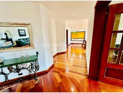 Apartamento en venta en Chico San Patricio, Bogotá · foto 8 de 20