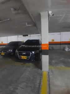 Apartamento de 2 alcobas en venta en Chico Santa Barbara, Bogotá, 60 m² · foto 15 de 19