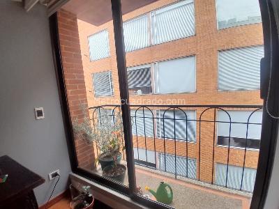 Apartamento de 2 alcobas en venta en Chico Santa Barbara, Bogotá, 60 m² · foto 4 de 19