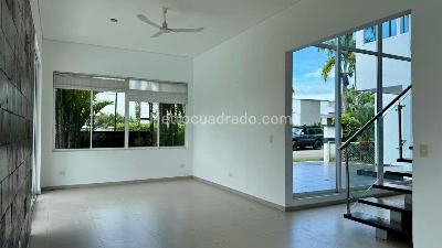 Casa de 5 alcobas en venta en Bochica Et Ii, Villavicencio, 450 m² · foto 3 de 20