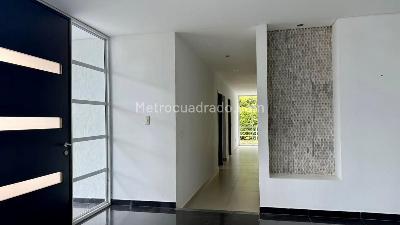 Casa de 5 alcobas en venta en Bochica Et Ii, Villavicencio, 450 m² · foto 6 de 20
