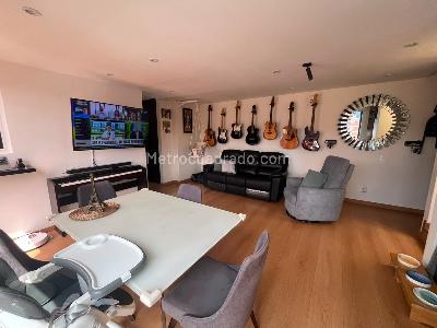 Apartamento en venta en Cedritos, Bogotá · foto 2 de 20