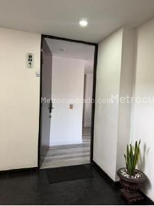 Apartamento en venta en Cedritos, Bogotá · foto 10 de 14