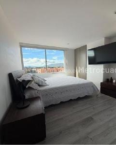 Apartamento en venta en Cedritos, Bogotá · foto 8 de 14