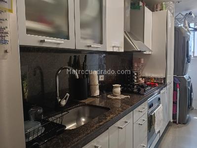 Apartamento en venta en Santa Barbara Occidental, Bogotá · foto 4 de 12