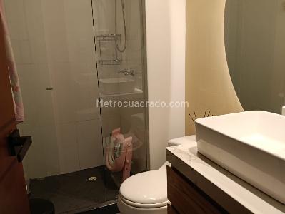 Apartamento en venta en Santa Barbara Occidental, Bogotá · foto 8 de 12