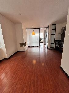 Apartaestudio en arriendo en Chico San Patricio, Bogotá · foto 10 de 16