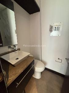 Apartaestudio en arriendo en Chico San Patricio, Bogotá · foto 8 de 16