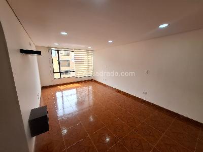 Apartamento de 3 alcobas en venta en Barrancas, Bogotá, 66 m² · foto 2 de 19