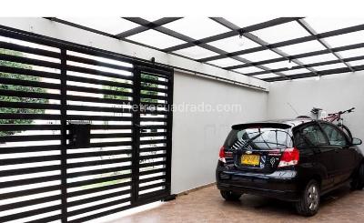 Casa en venta en Pasadena, Bogotá · foto 9 de 11
