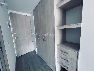 Apartaestudio en venta en Los Heroes, Bogotá, 22 m² · foto 2 de 20