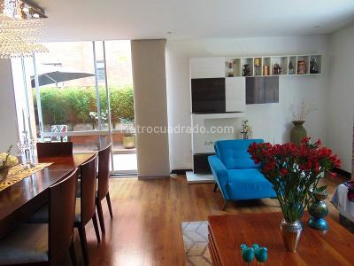 Apartamento de 3 alcobas en venta en Chico Navarra, Bogotá, 124 m² · foto 4 de 8