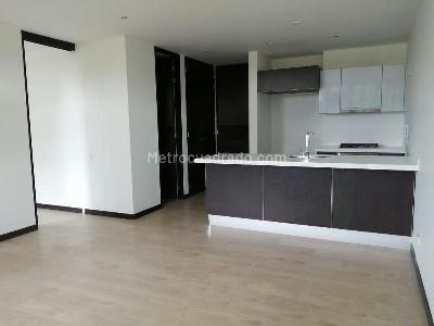 Apartaestudio en venta en Parque Del Virrey, Bogotá, 67 m² · foto 2 de 14