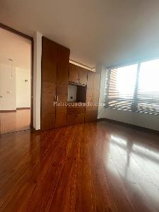 Apartaestudio en arriendo en Chico Navarra, Bogotá, 59 m² · foto 6 de 13