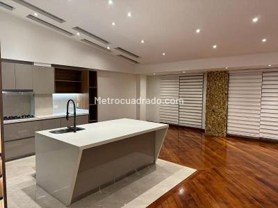 Apartamento de 3 alcobas en venta en Puente Largo, Bogotá, 16 m² · foto 4 de 11