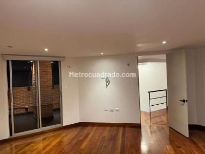 Apartamento de 3 alcobas en venta en Puente Largo, Bogotá, 16 m² · foto 3 de 11