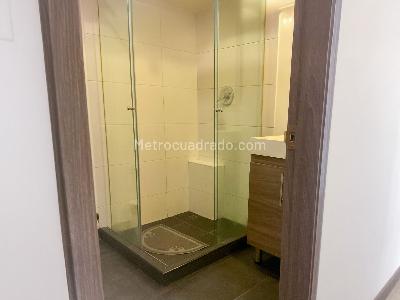 Apartamento de 2 alcobas en arriendo en Nueva Autopista, Bogotá, 64 m² · foto 3 de 10
