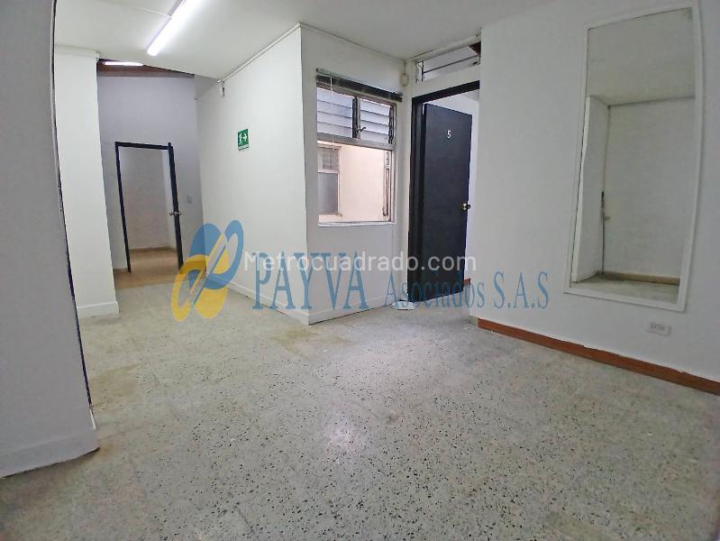 Apartamento Amplio de 4 Alcobas en Estadio Florida Nueva - 8