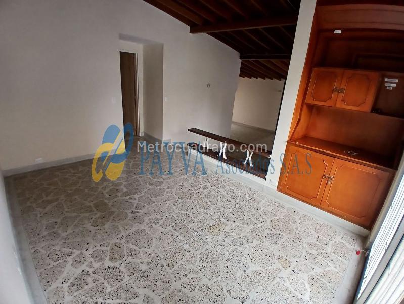 Casa Coqueta de 4 Alcobas en Laureles Nogal - 5