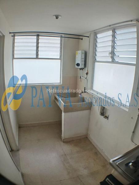 Apartamento de 3 Alcobas en Laureles Nogal cerca a la Avenida 80 - 4