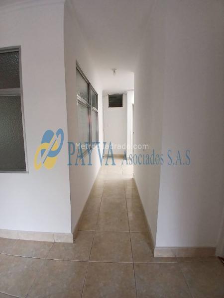 Apartamento Comercial de 3 Alcobas en Calasanz Parte Baja - 8