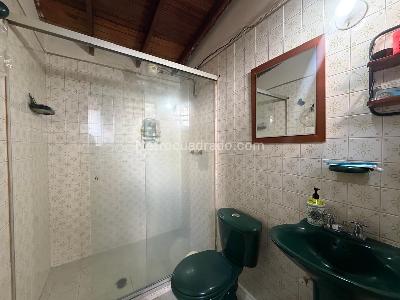 Casa de 5 alcobas en venta en Las Acacias, Medellín, 336 m² · foto 11 de 15