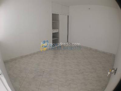 Casa de 4 alcobas en venta en San Joaquin, Medellín, 236 m² · foto 5 de 19