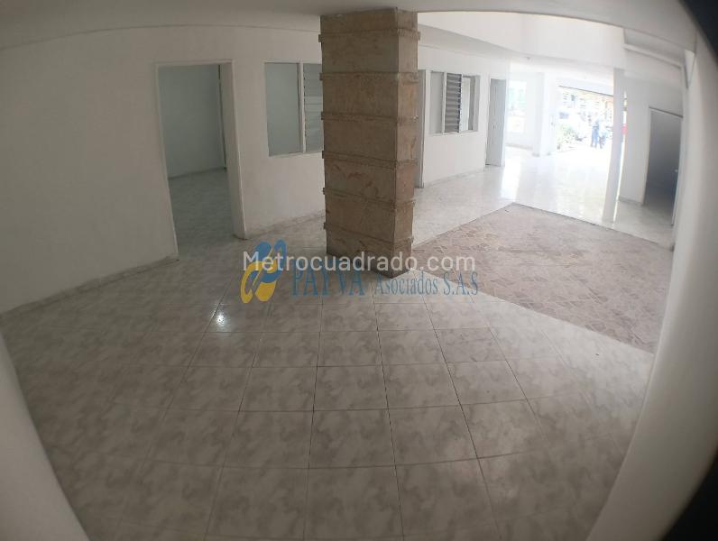 Spacious 4BR House in San Joaquin - 9