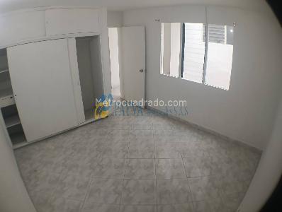 Casa de 4 alcobas en venta en San Joaquin, Medellín, 236 m² · foto 10 de 19