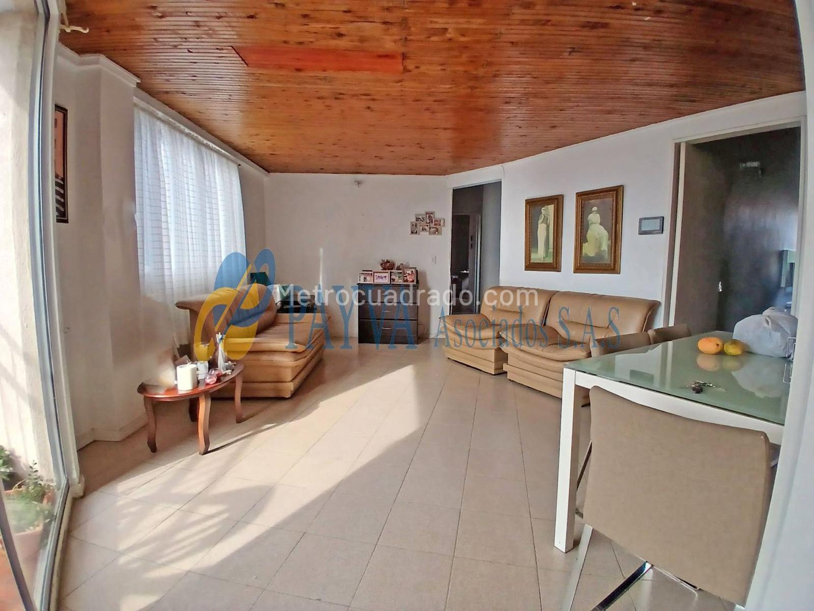 Apartamento de 3 habitaciones en arriendo en La Castellana, Medellín — imagen 1 de 13
