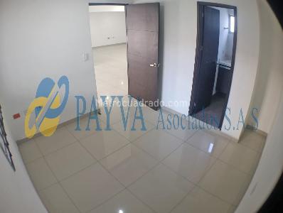 Casa de 4 alcobas en arriendo en Laureles Nogal, Medellín, 160 m² · foto 7 de 13