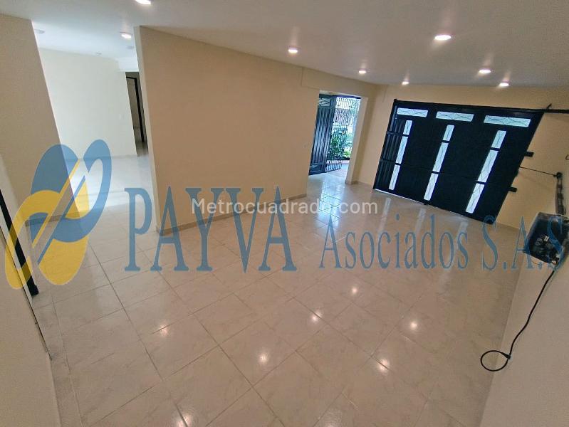 4BR House in LAURELES (120 m²) - 4